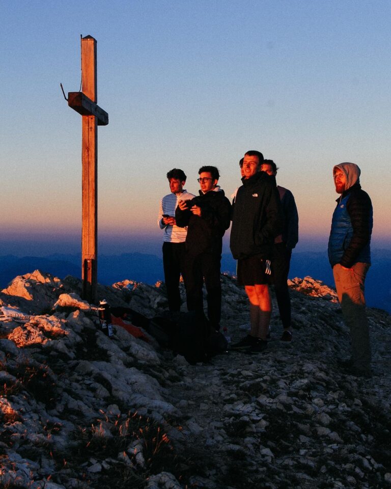 5085238E-F2D4-4C35-BE75-BBC155DE3E2D