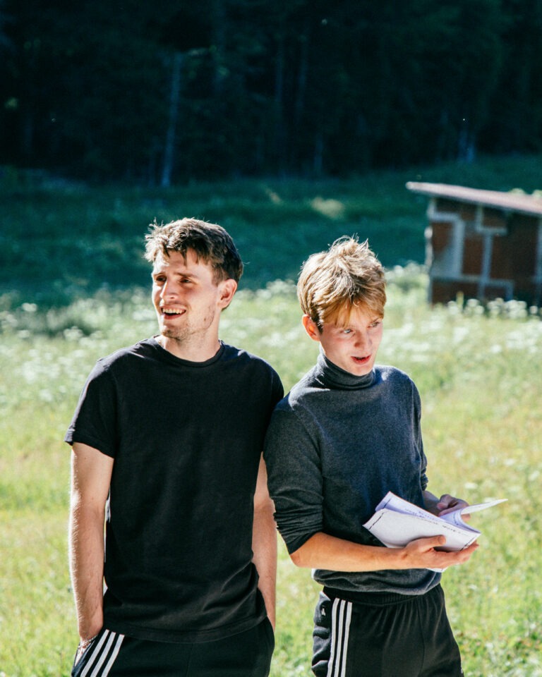 C7C3FC6B-20E2-4C5F-9C51-547F932FDB6E